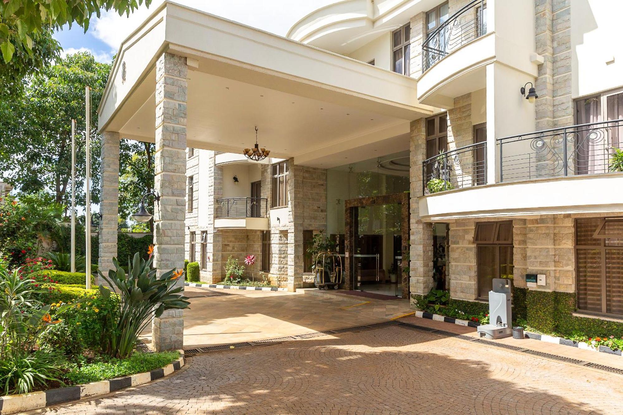 Alba Hotel Meru Extérieur photo